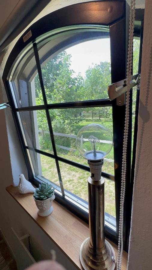 Stort Rymligt Boende Med Tva Sovrum Och Pentry I Lantlig Miljoe Hollviken Bagian luar foto